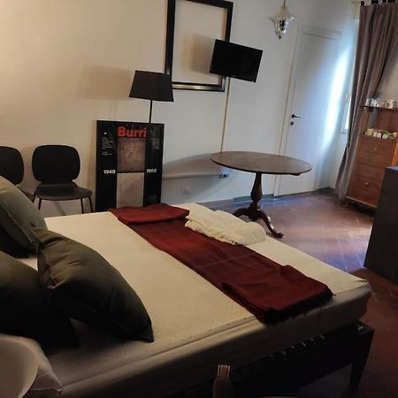 Lovely Portion Of Property Near Piazza Santo Spirito フィレンツェ エクステリア 写真
